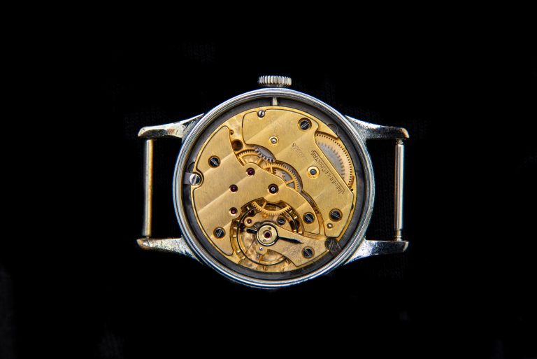 Vintage Jaeger Lecoultre mechanical wristwatch